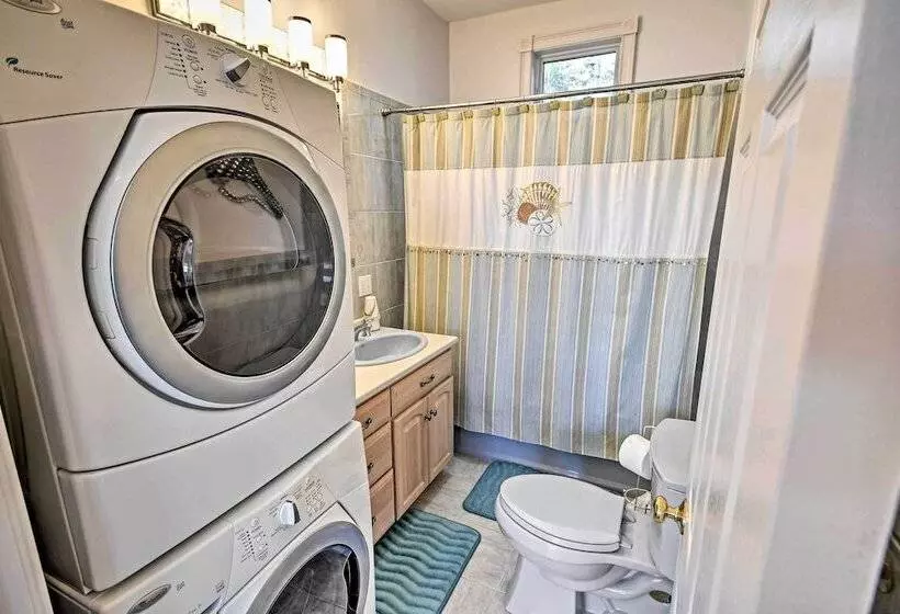 Oceanfront Sullivan Cottage On 6 Acres W/kayak!