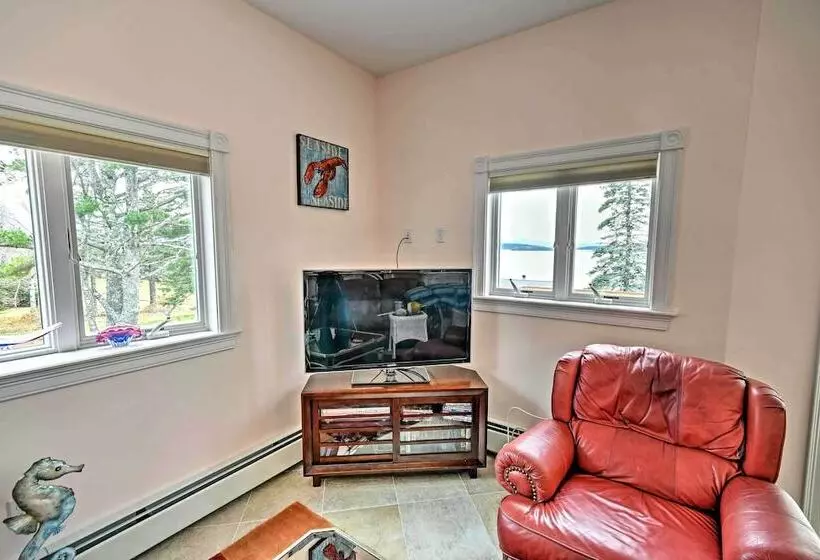 Oceanfront Sullivan Cottage On 6 Acres W/kayak!