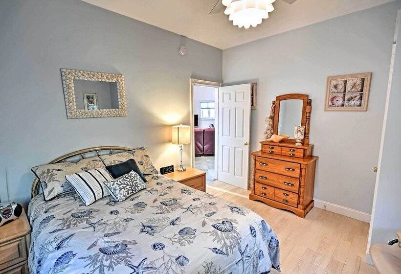 Oceanfront Sullivan Cottage On 6 Acres W/kayak!