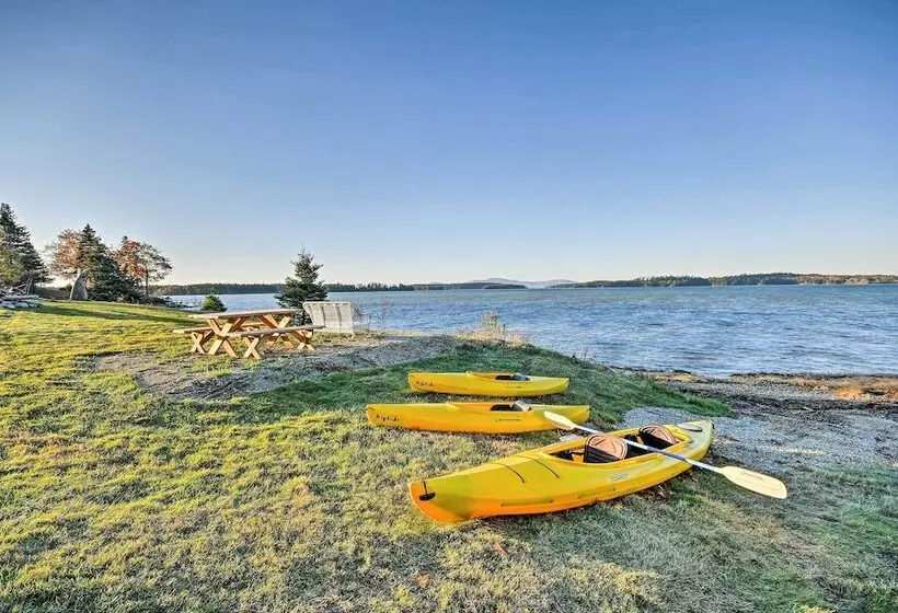 Oceanfront Sullivan Cottage On 6 Acres W/kayak!