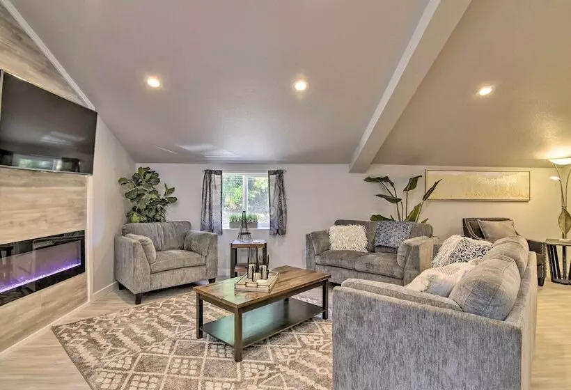 Oregon City Abode ~ 23 Mi To Dtwn Portland!