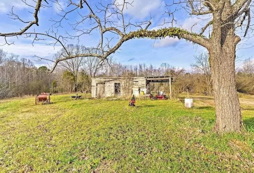 Oxford Home On Private Land < 7 Mi To Dtwn!