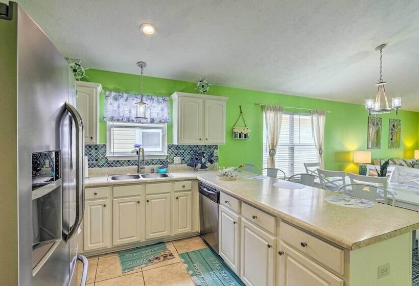 Pcb Retreat W/ Patio & Grill < 1 Mi To Beach!