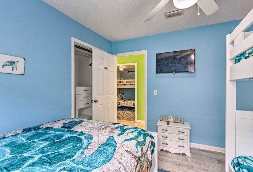 Pcb Retreat W/ Patio & Grill < 1 Mi To Beach!