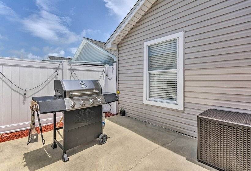 Pcb Retreat W/ Patio & Grill < 1 Mi To Beach!