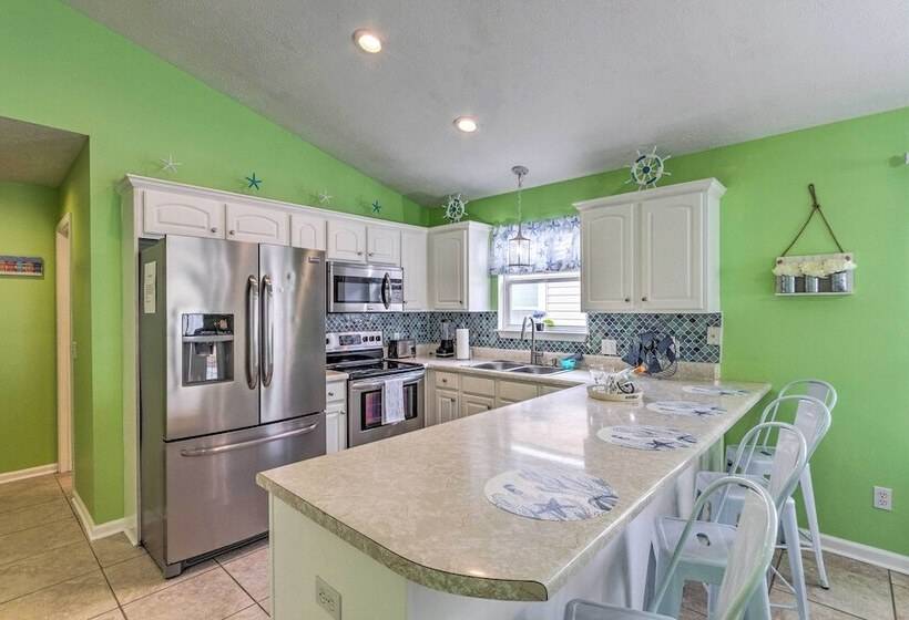 Pcb Retreat W/ Patio & Grill < 1 Mi To Beach!