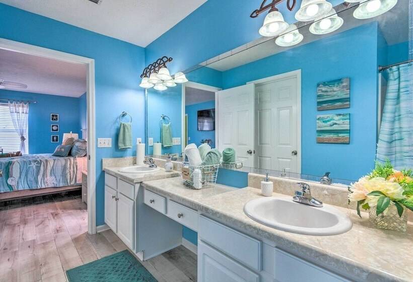 Pcb Retreat W/ Patio & Grill < 1 Mi To Beach!