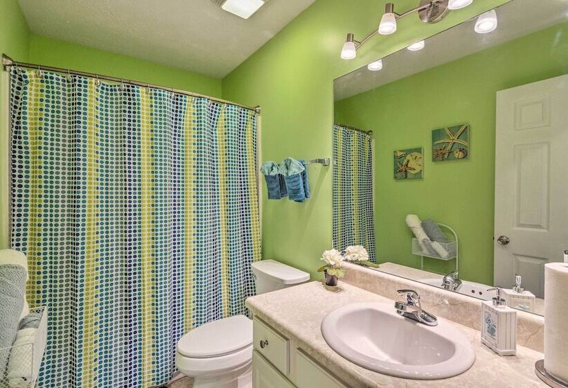 Pcb Retreat W/ Patio & Grill < 1 Mi To Beach!