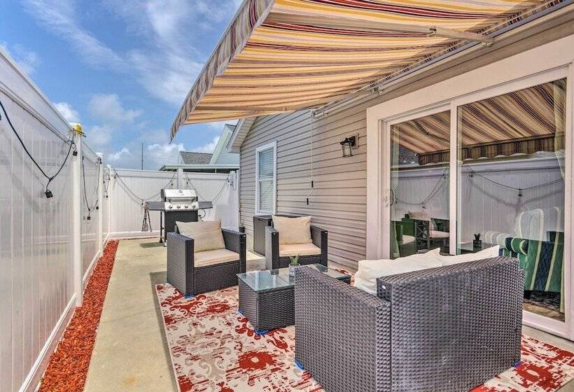 Pcb Retreat W/ Patio & Grill < 1 Mi To Beach!