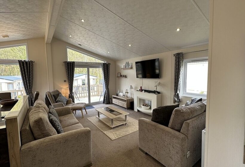 منتجع Escape Holidays Limited