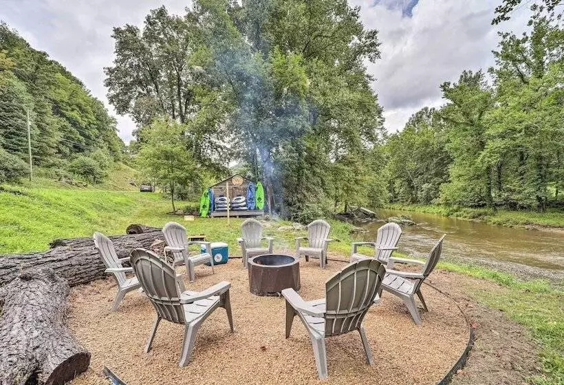 Riverfront Sugar Grove Home: Hot Tub & Views!