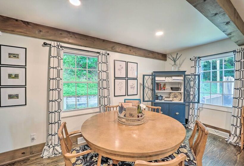 Riverfront Sugar Grove Home: Hot Tub & Views!