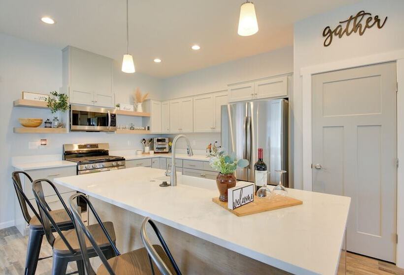 Sandpoint Haven < 3 Mi To Lake Pend Oreille!