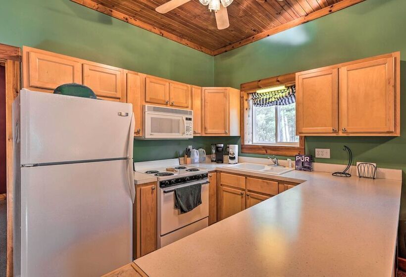 Secluded Bear Lake Getaway W/ Fire Pit & Porch!