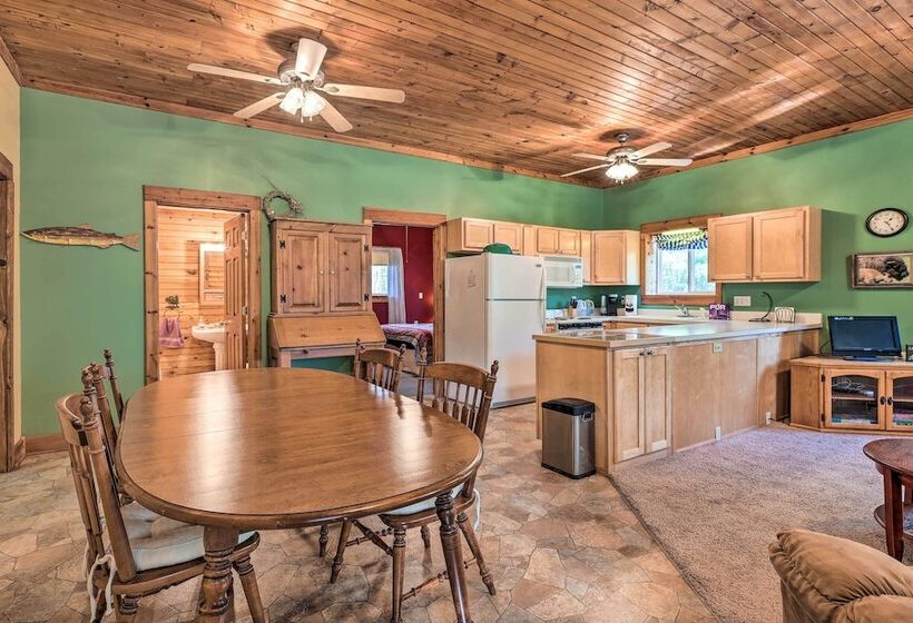 Secluded Bear Lake Getaway W/ Fire Pit & Porch!