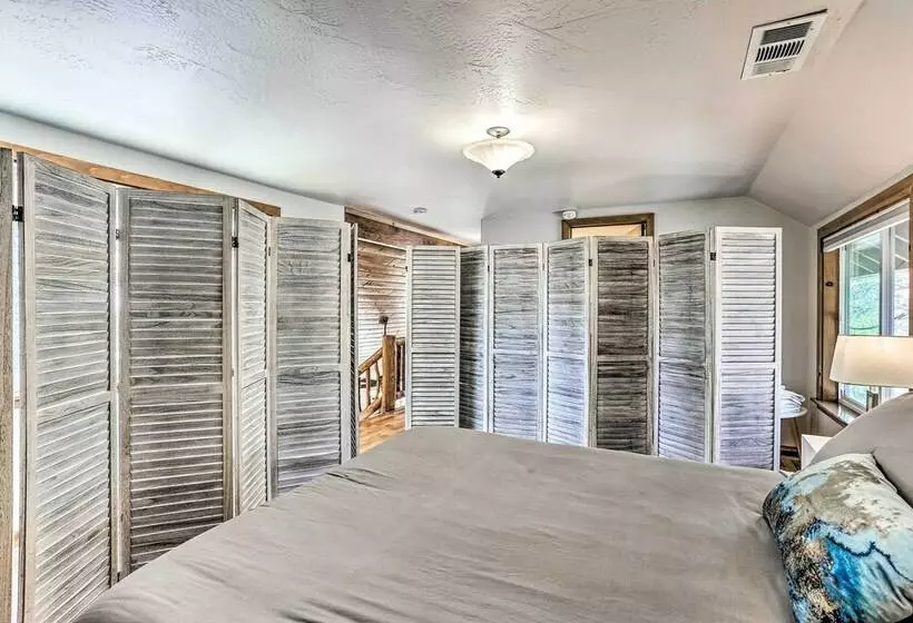 Spacious Home: Gateway To Bass Lake & Yosemite!