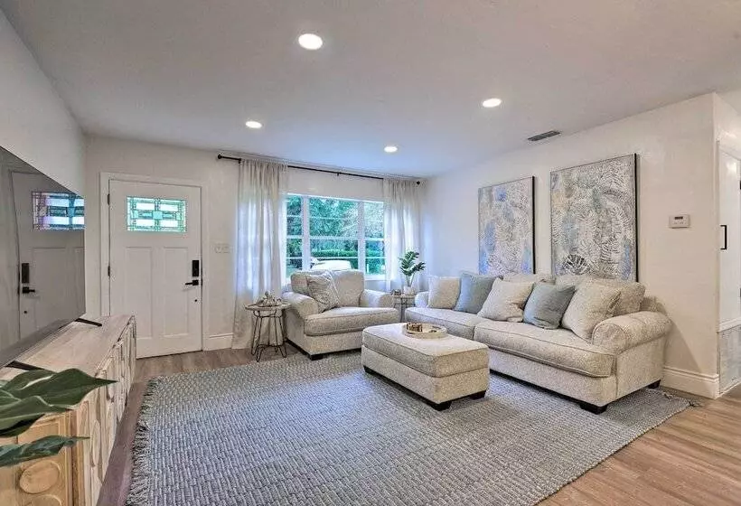 The Melrose Sarasota  W/ Large Private Lanai