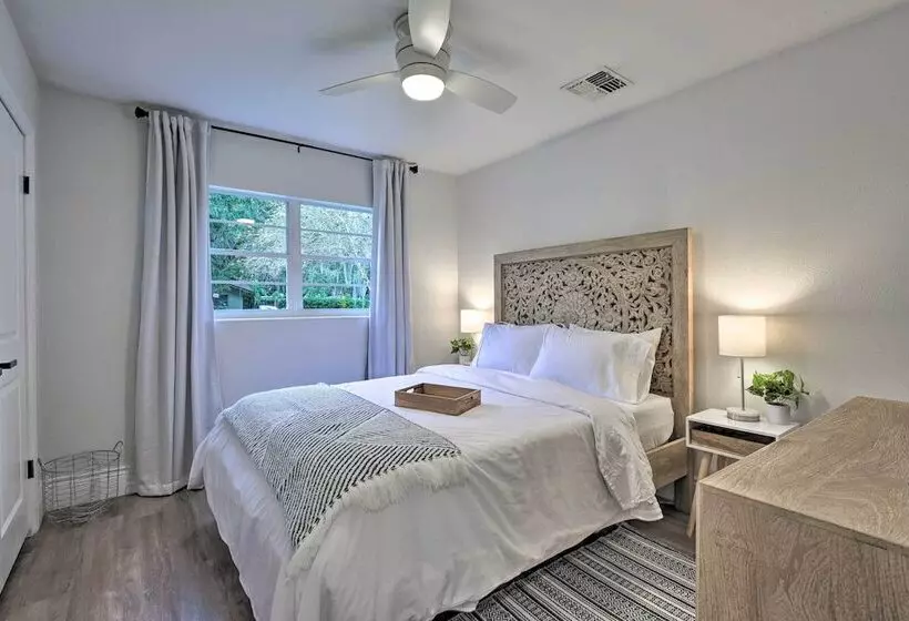 The Melrose Sarasota  W/ Large Private Lanai