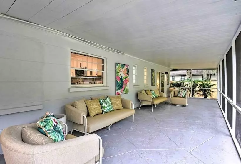 The Melrose Sarasota  W/ Large Private Lanai