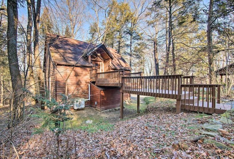 Timberland Estates  Cabin: Close To Trails!
