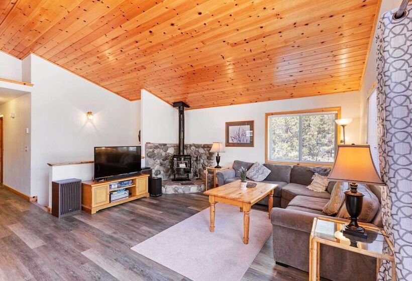 Truckee Mountain Home < 8 Mi To Donner Lake!