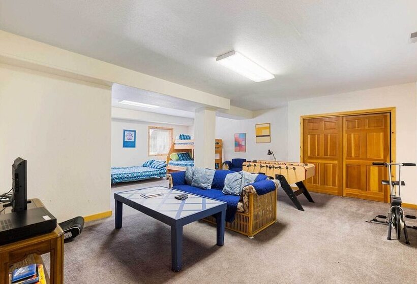 Truckee Mountain Home < 8 Mi To Donner Lake!