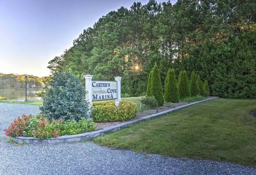 Waterfront Home In Quiet Cove: Kayaks On Site