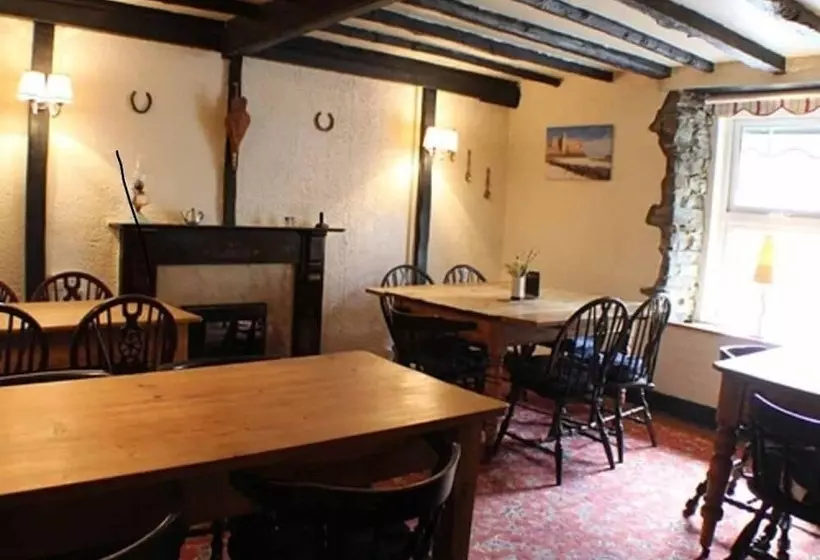 Afon Duad Inn