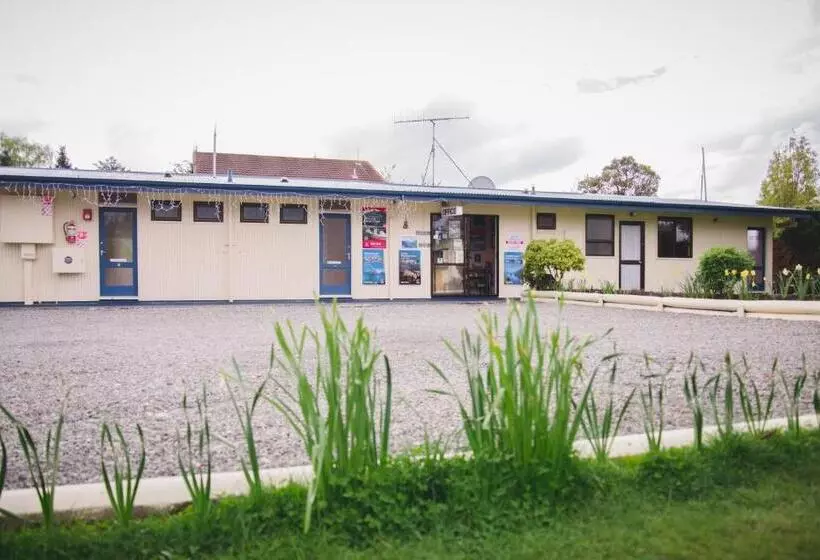 Alpenhorn Motel