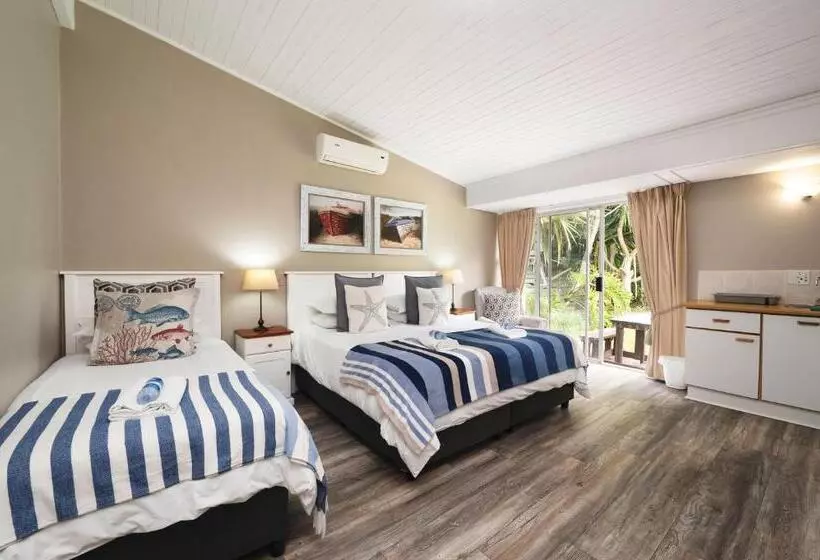 تختخواب و صبحانه Admirals Lodge Guest House And Brightways Self Catering Apartments