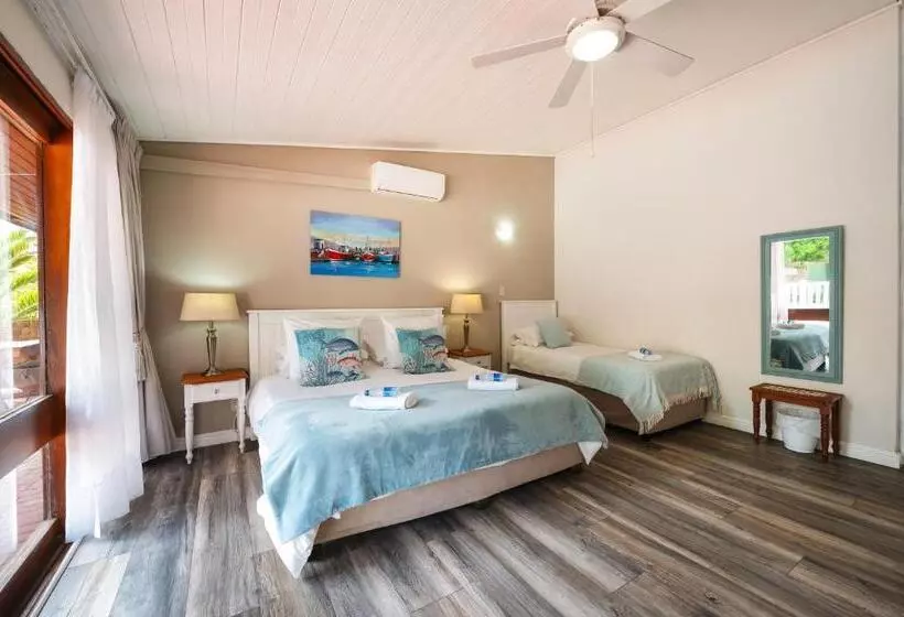 تختخواب و صبحانه Admirals Lodge Guest House And Brightways Self Catering Apartments