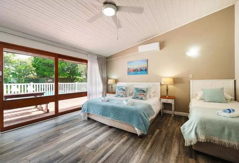 تختخواب و صبحانه Admirals Lodge Guest House And Brightways Self Catering Apartments