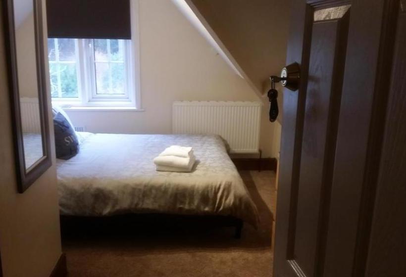 مبيت وإفطار Rylstone Mere