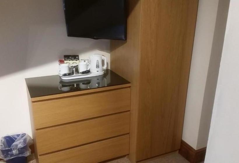 مبيت وإفطار Rylstone Mere