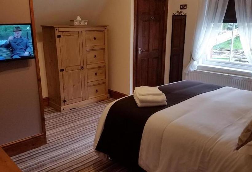 مبيت وإفطار Rylstone Mere