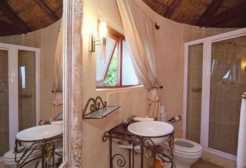 ベッドアンドブレックファースト The Loerie Hide