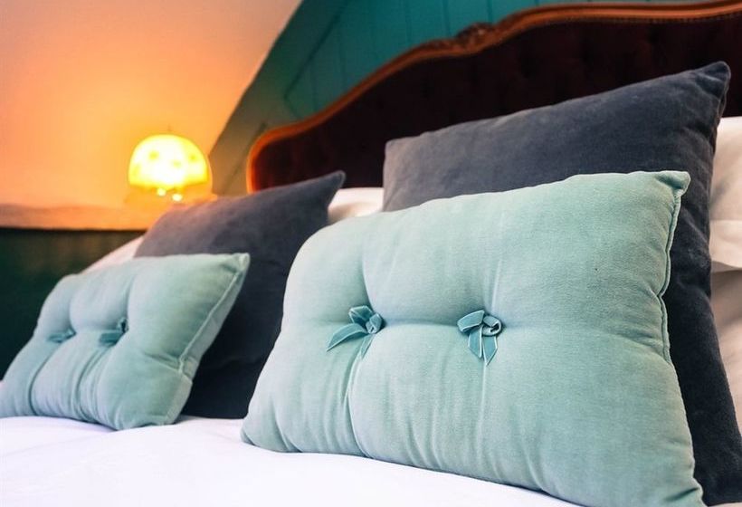 Dotty S Boutique B&b