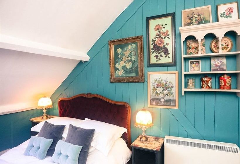 Dotty S Boutique B&b