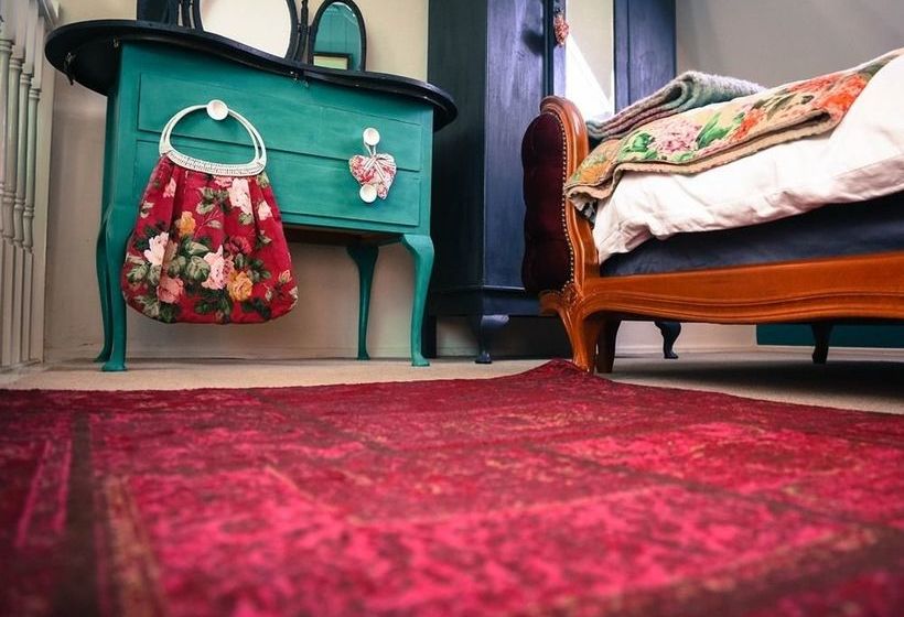 Dotty S Boutique B&b