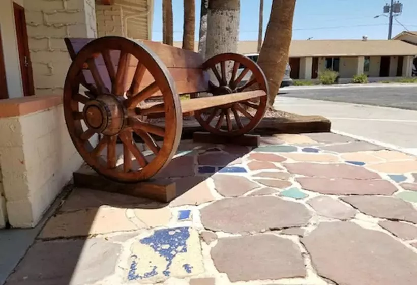 El Rancho Motel