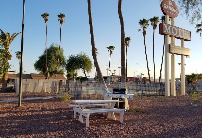 El Rancho Motel