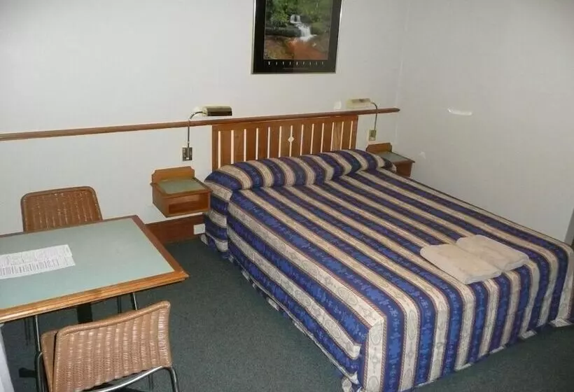 The Hermitage Motel
