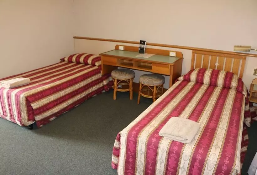 The Hermitage Motel