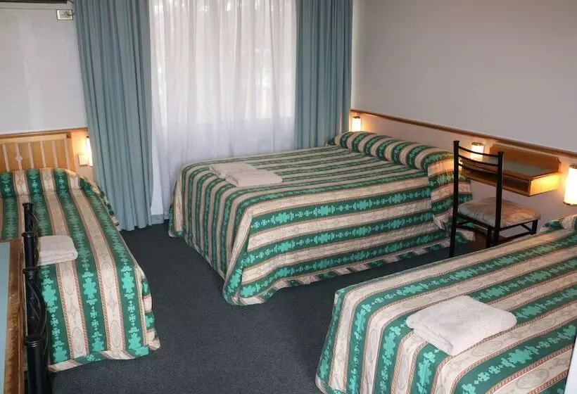 The Hermitage Motel