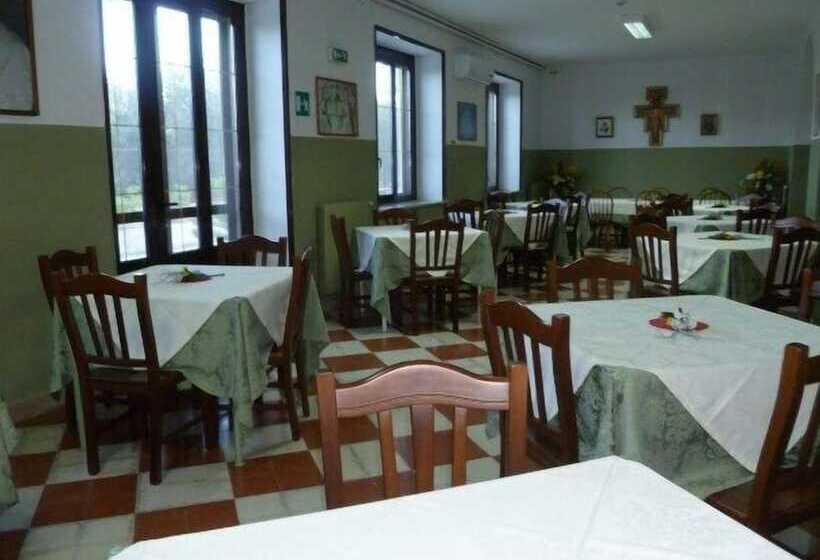 פונדק Ancelle Sorrento Casa D Accoglienza