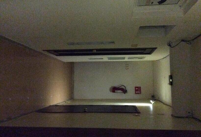 فندق Angela Carolina