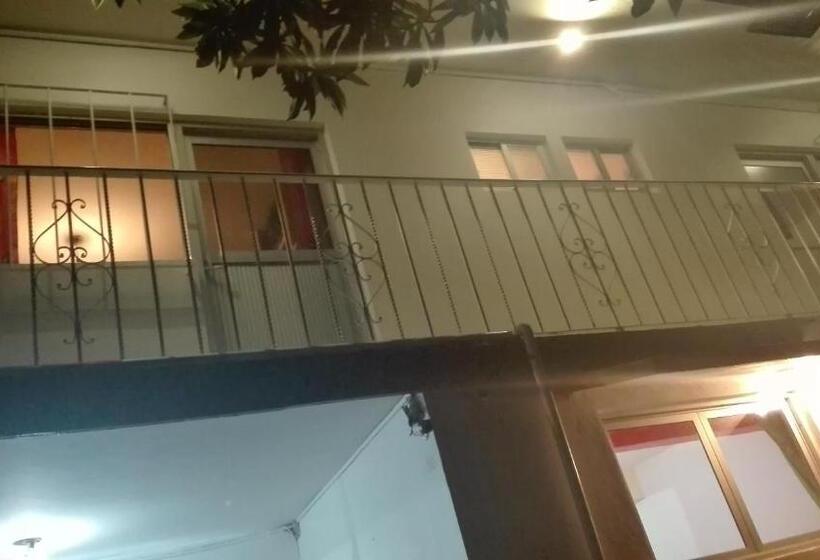 فندق Angela Carolina