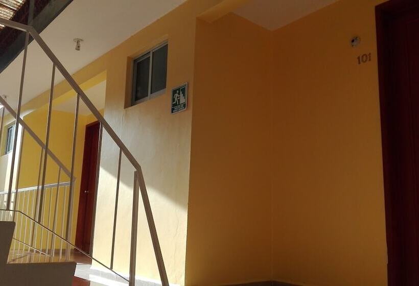 فندق Angela Carolina