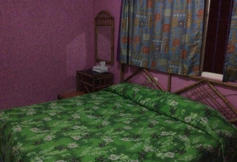 فندق Angela Carolina