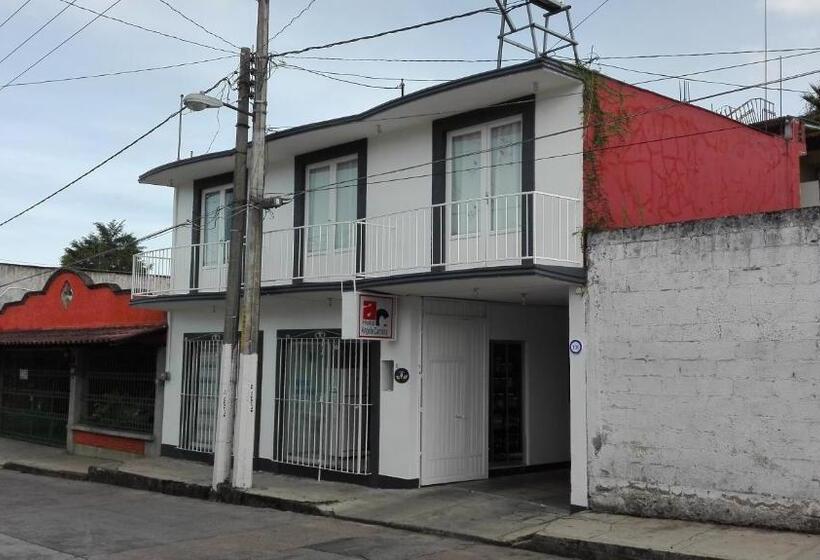 فندق Angela Carolina